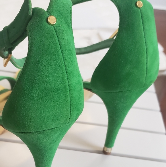 SOLD OFFLINE - Picture 7 of 7